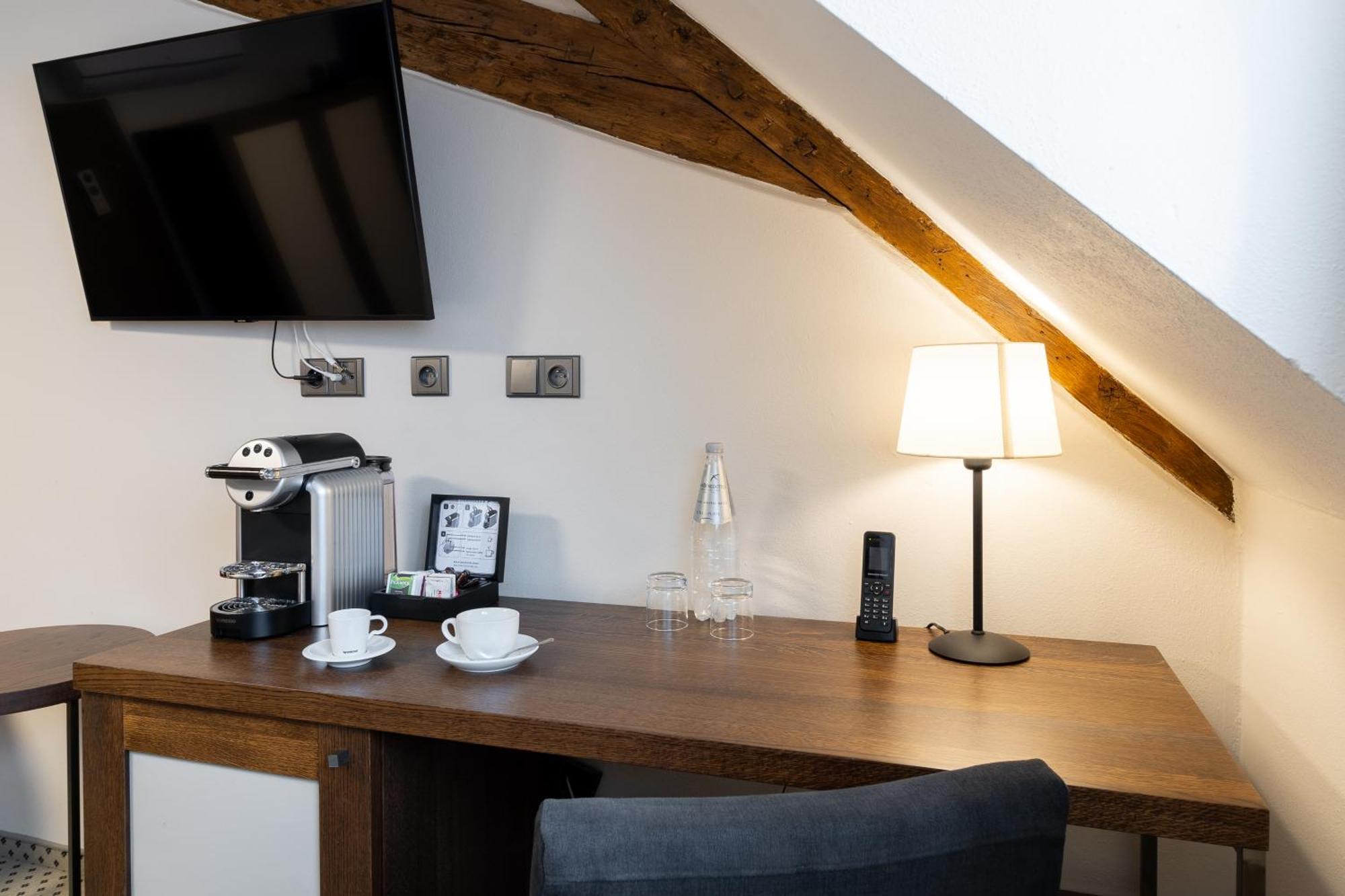 Hotel Ikona Prag Zimmer foto
